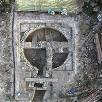 Hy Lạp khám phá ra 2 ngôi mộ cổ 3.500 năm tuổi