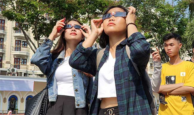 Xem nhật thực cuối cùng của thập kỷ ở Việt Nam