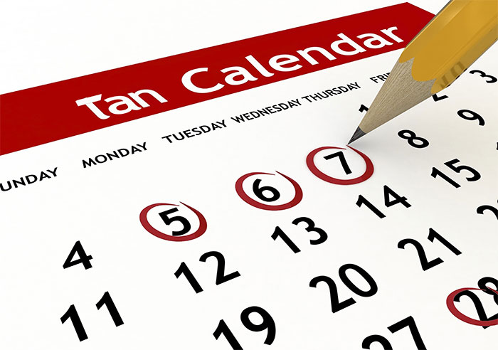 Vì sao số ngày trong mỗi tháng không giống nhau cho dễ tính toán?