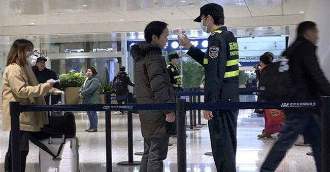 Lưu ý khẩn cấp của các sân bay trên thế giới để đối phó với virus Corona