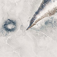 Bí ẩn những vòng băng trong hồ sâu nhất thế giới