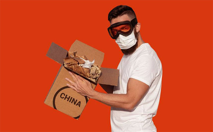Bưu kiện gửi từ Trung Quốc có “dính” virus COVID-19 không?