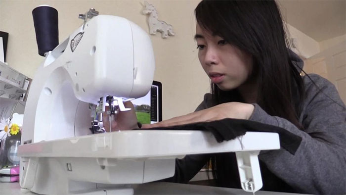 Cô gái gốc Việt chế tạo áo khoác thời trang chống đạn giá rẻ đầu tiên trên thế giới