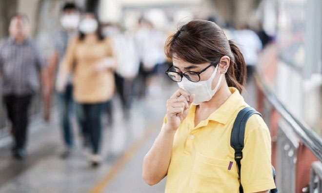 Vì sao khó bỏ chạm tay vào mặt dù cần phòng dịch?