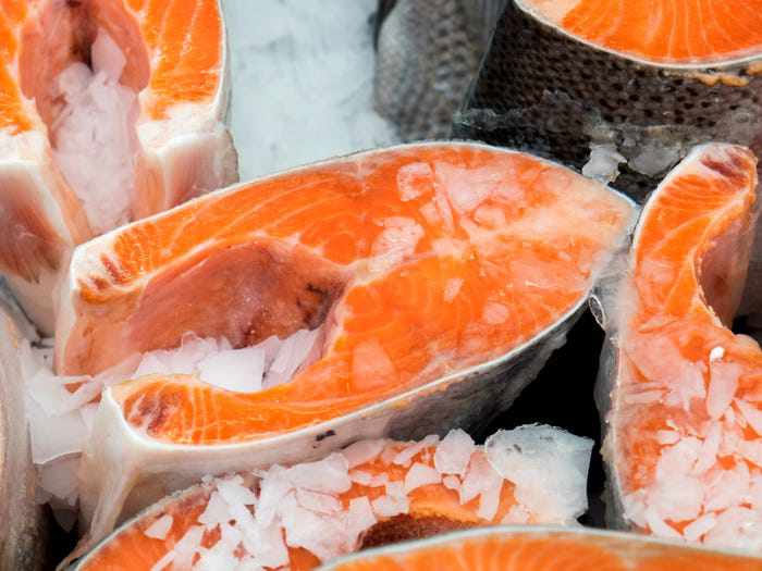 6 mối nguy tiềm ẩn có thể xảy ra khi ăn đồ sống như sushi, sashimi