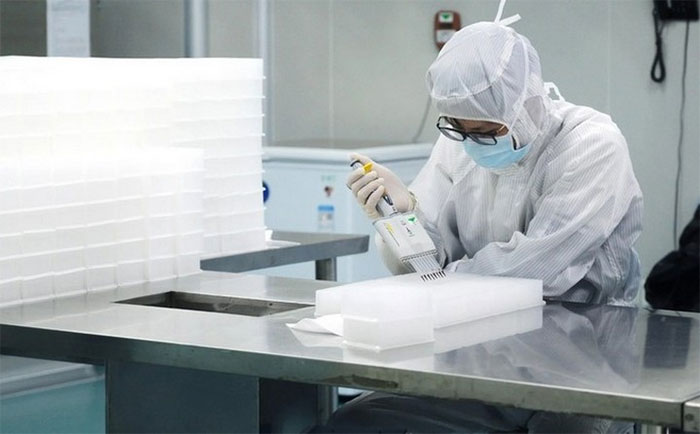 Vì sao Mỹ có nền y tế hiện đại nhưng lại thất bại trong tốc độ xét nghiệm người nghi nhiễm?