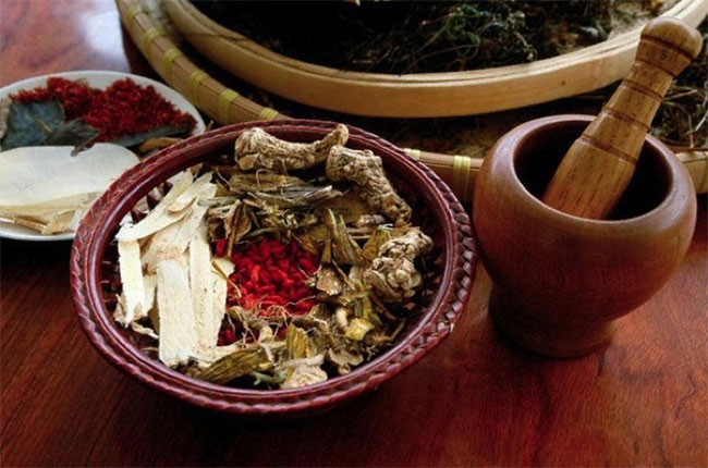 Bộ Y tế hướng dẫn bài thuốc quý trong y học cổ truyền Việt Nam giúp phòng và điều trị bệnh Covid-19