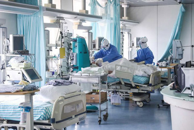 Cuộc xâm nhập thầm lặng của virus corona vào cơ thể thật sự... không thể đùa!