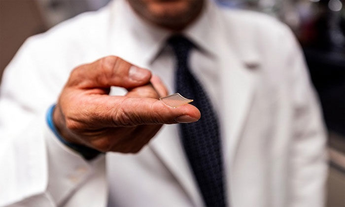 Vaccine lăn kim tạo kháng thể vô hiệu hóa nCoV