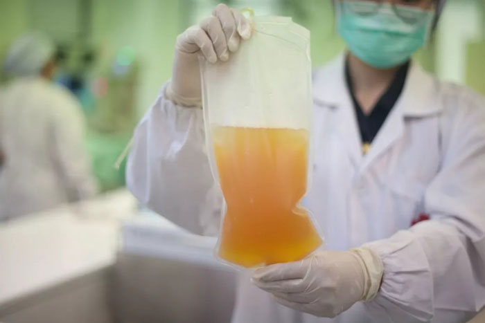 Tại sao chúng ta vẫn phải dựa vào một thủ thuật y khoa từ cả thế kỷ trước để điều trị Covid-19?