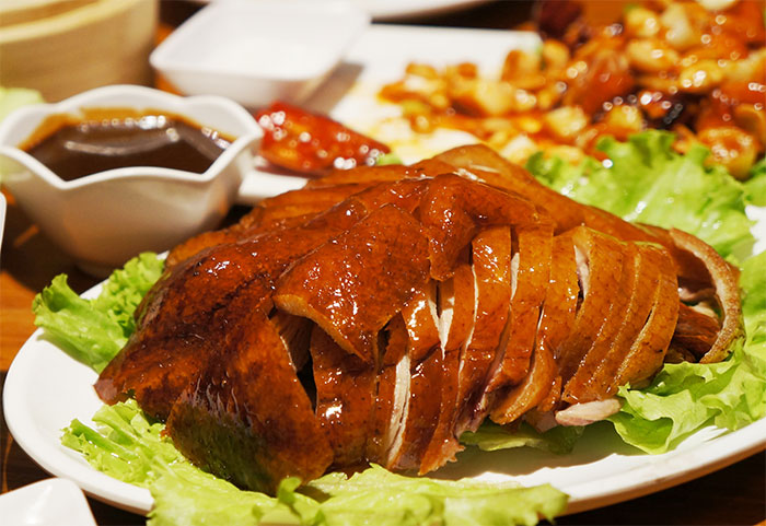 Vịt quay Bắc Kinh - Tinh túy ẩm thực Trung Hoa có nguồn gốc từ đâu? -  KhoaHoc.tv