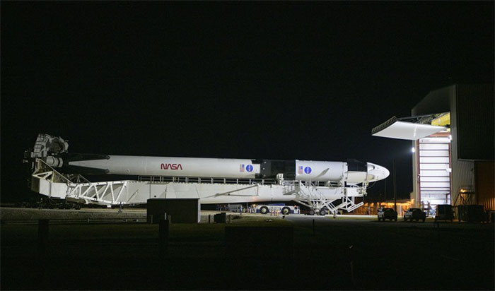 SpaceX và Elon Musk trước chuyến bay lịch sử đưa người vào vũ trụ
