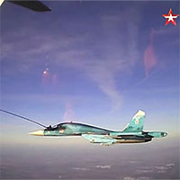 Mãn nhãn cảnh tiếp nhiên liệu trên không cho tiêm kích Sukhoi của quân đội Nga
