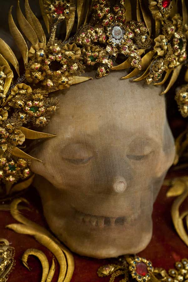 Bộ sọ trang trí được tìm thấy ở Heiligkreuztal - Đức