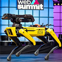 Chó robot được bán ra sau 10 năm thử nghiệm, giá hơn 70.000 USD