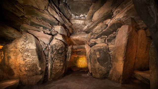 Bí mật bất ngờ của lăng mộ nổi tiếng ở Ireland