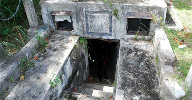 Bí ẩn trăm năm những cỗ quan tài biết... “di chuyển“