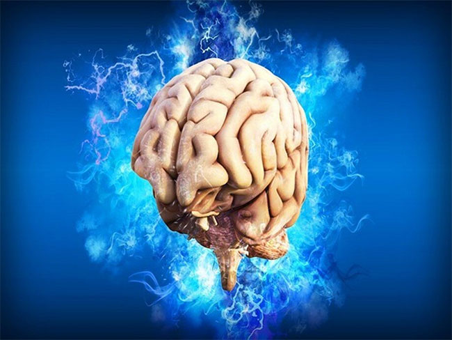 Theo một nghiên cứu gần đây, những ký ức liên quan đến cảm xúc mạnh thường được in sâu vào não bộ.
