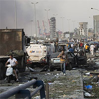 Khung cảnh "hậu tận thế" tại Beirut sau vụ nổ