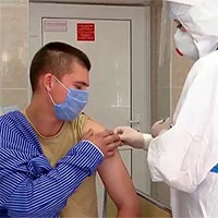 Vắc-xin đầu tiên trên thế giới chống Covid-19 sẽ được đăng ký vào tuần tới