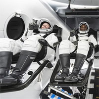 Tàu SpaceX sẽ chở 4 phi hành gia lên ISS vào tháng 10