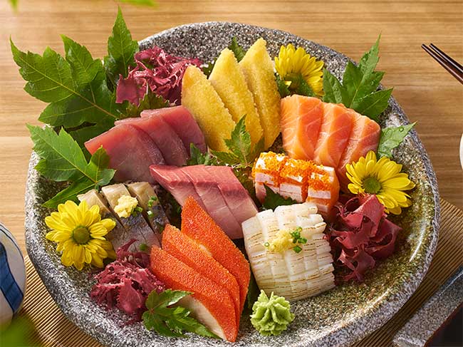 Lưu ý khi ăn thịt tái sống