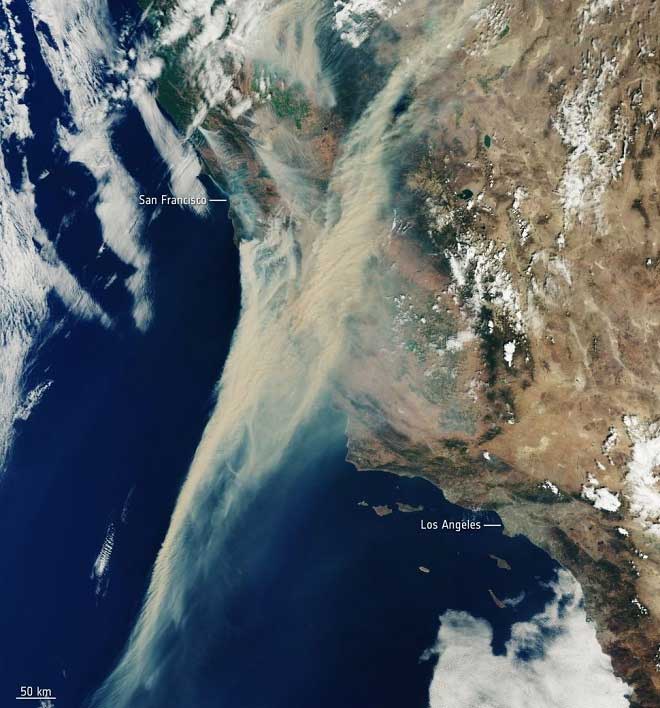 Cháy rừng ở California nhìn từ vũ trụ
