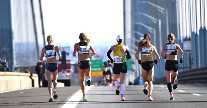 Ngồi một chỗ vẫn có thể giảm cân, môn thể thao trí óc này đốt mỡ như chạy marathon