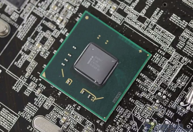 Chip chuyển đổi lượng tử tốc độ ánh sáng đầu tiên thế giới