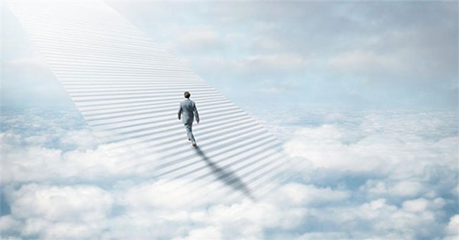 Nhà khoa học gia hàng đầu của NASA khẳng định “thế giới bên kia” có thật