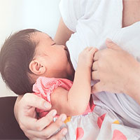 Nghiên cứu mới cho thấy: Sữa mẹ giúp ngăn ngừa Covid-19