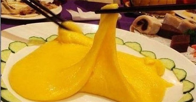 Vì sao trong bữa ăn của vua Càn Long luôn có món bánh trứng?