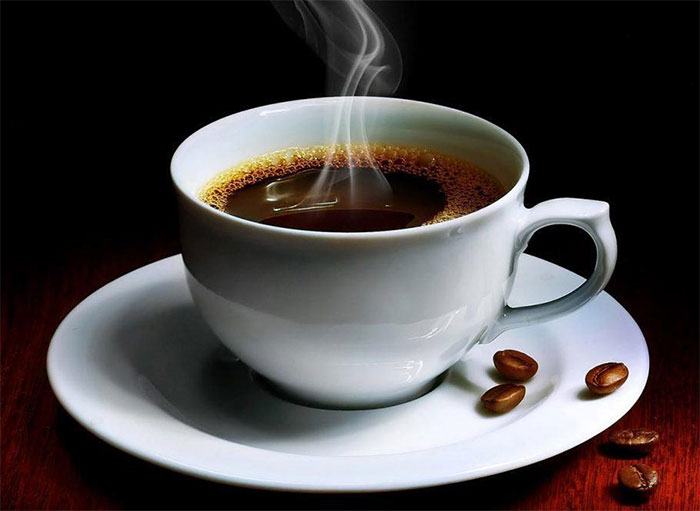 Điều gì xảy ra khi uống cà phê trước bữa sáng?