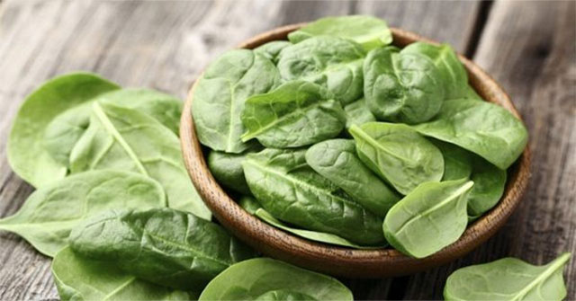 Công nghệ mới giúp sạc pin xe, điện thoại từ...cải bó xôi
