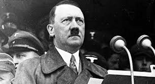 Mười sai lầm lớn nhất trong đời của Hitler