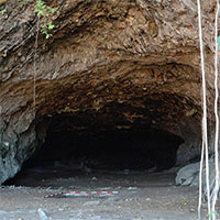Bí ẩn mộ cổ 8.000 tuổi của "người tí hon" không tay
