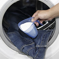 Những sai lầm thường thấy khi giặt quần jeans bằng máy giặt mà đến 80% người dùng sẽ mắc phải