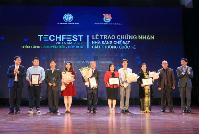 Thay vì xả lên trời, nhà sáng chế Việt 