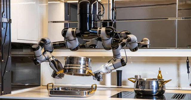 Chỉ với 7 tỷ đồng, bạn có thể sở hữu con robot biết nấu 5.000 món ăn hảo hạng, kiêm luôn rửa bát