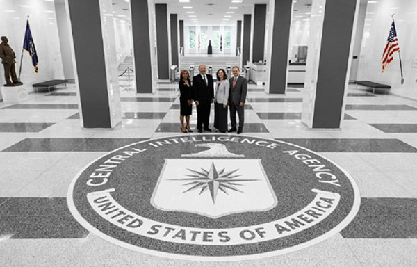CIA tuyển mộ điệp viên như thế nào?