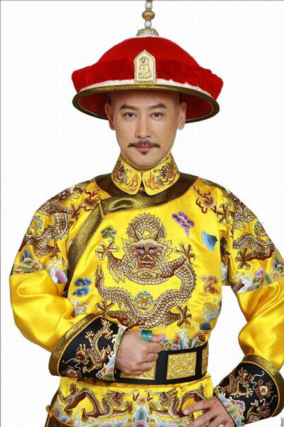 12 đời hoàng đế Mãn Thanh: 1 chết vì sét đánh, 10 chết vì ô nhiễm
