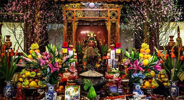 9 điều tuyệt đối phải kiêng kỵ trên bàn thờ ngày Tết kẻo mất lộc