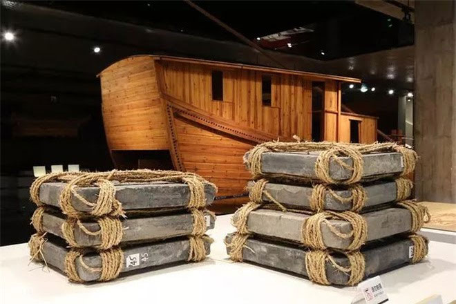 Trận động đất khiến gạch lát Tử Cấm Thành nứt vỡ, bí mật chôn vùi 600 năm dưới nền nhà được hé lộ