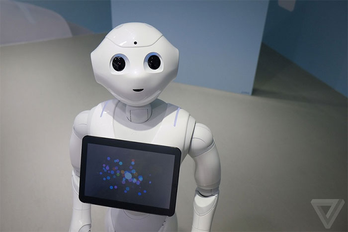Khi nào robot biết khóc?