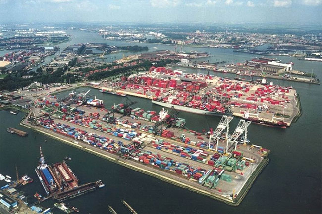 Top 10 cảng biển lớn nhất thế giới