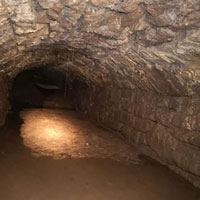 Phát hiện đường hầm bí mật 900 năm tuổi