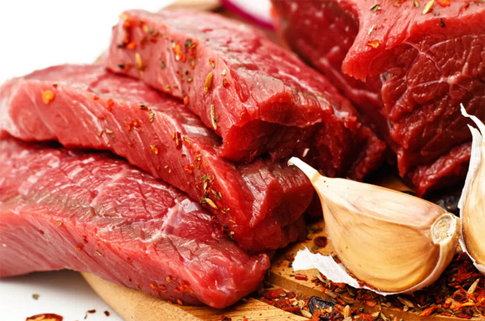 Có những nguy cơ sức khỏe nào nếu bạn ăn quá nhiều protein?