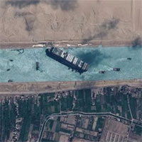Trăng tròn giúp giải phóng tàu Ever Given chắn kênh Suez như thế nào?