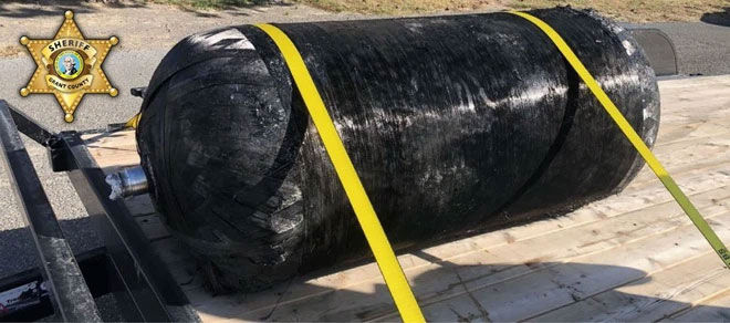 Mảnh vụn từ tên lửa SpaceX rơi xuống trang trại ngay trung tâm thủ đô Washington