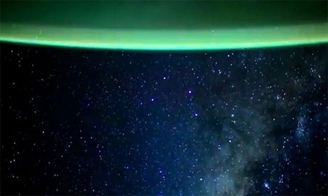 Khung cảnh dải Ngân Hà nhìn từ tàu SpaceX